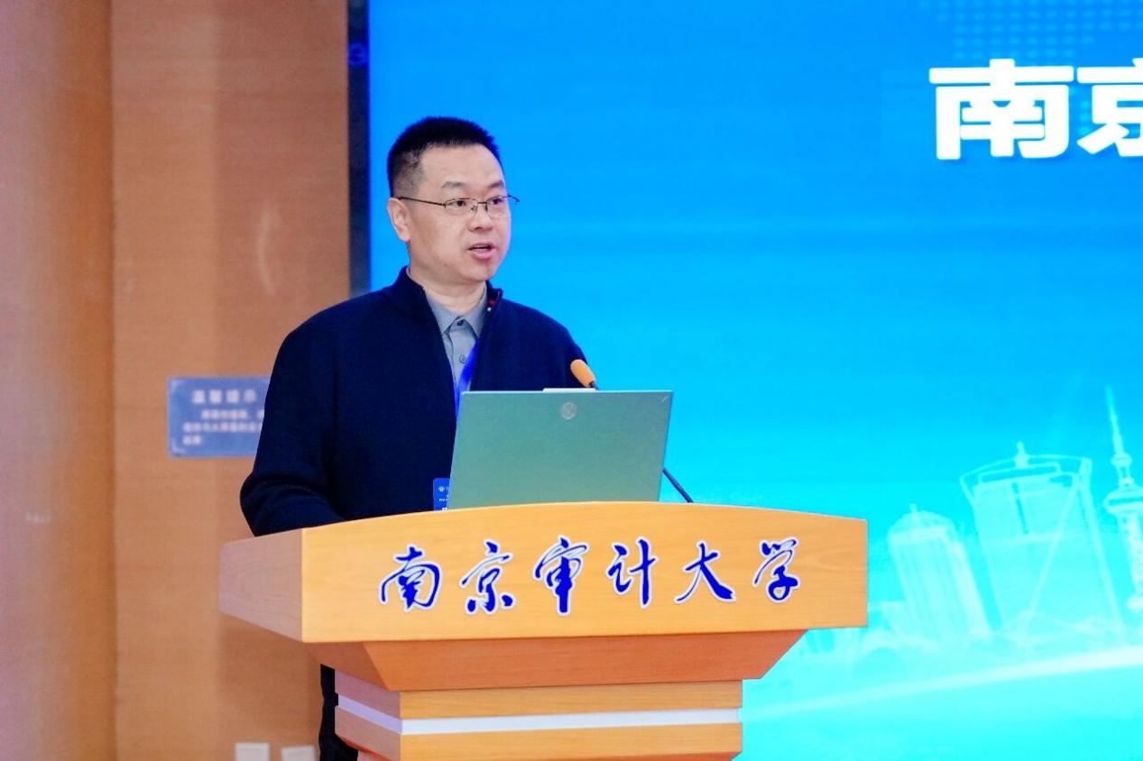 陆华良.png 陆华良.png